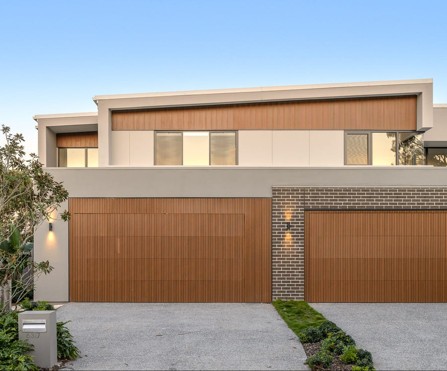 Twin Doors, Warm Oak
